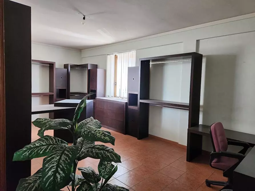 Immagine 4 di Ufficio in affitto  a Santa Croce Sull'arno