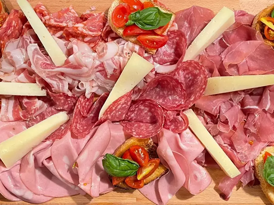 Immagine 9 di Bar / Ristorante in vendita  a Pisa