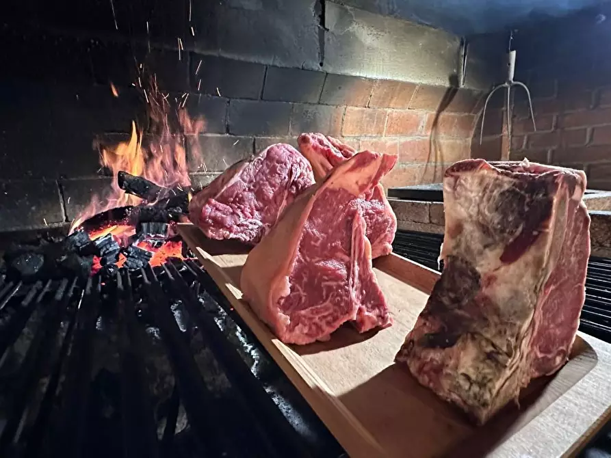 Immagine 2 di Bar / Ristorante in vendita  a Pisa