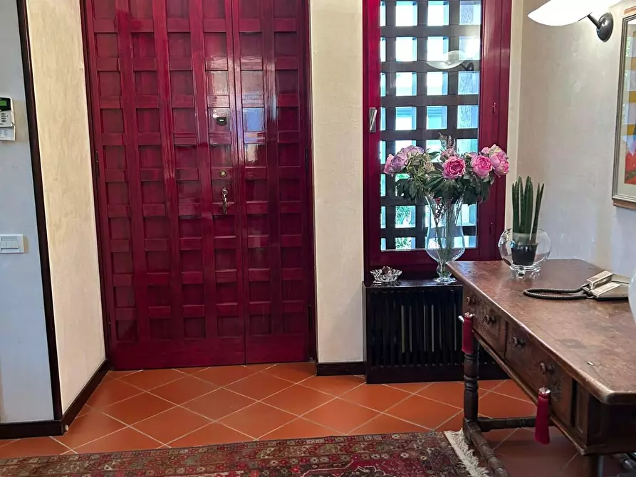 Immagine 10 di Villa in vendita  a Santa Croce Sull'arno