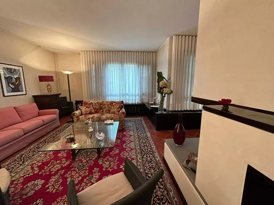 Immagine 8 di Villa in vendita  a Santa Croce Sull'arno