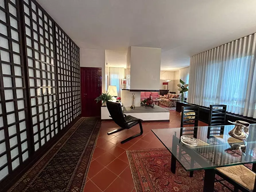 Immagine 2 di Villa in vendita  a Santa Croce Sull'arno