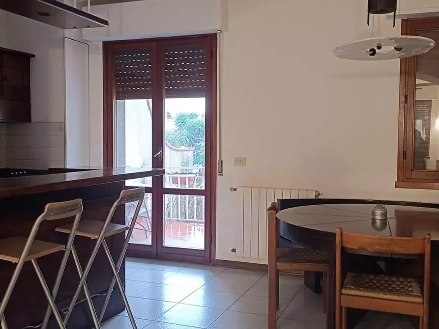 Immagine 5 di Villetta a schiera in vendita  a Ortonovo