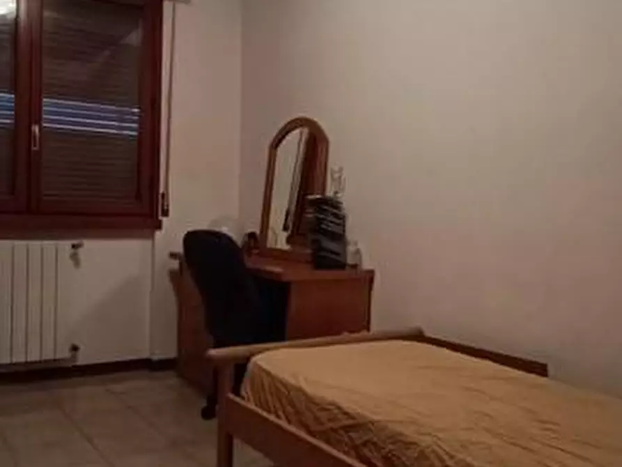 Immagine 27 di Villetta a schiera in vendita  a Ortonovo