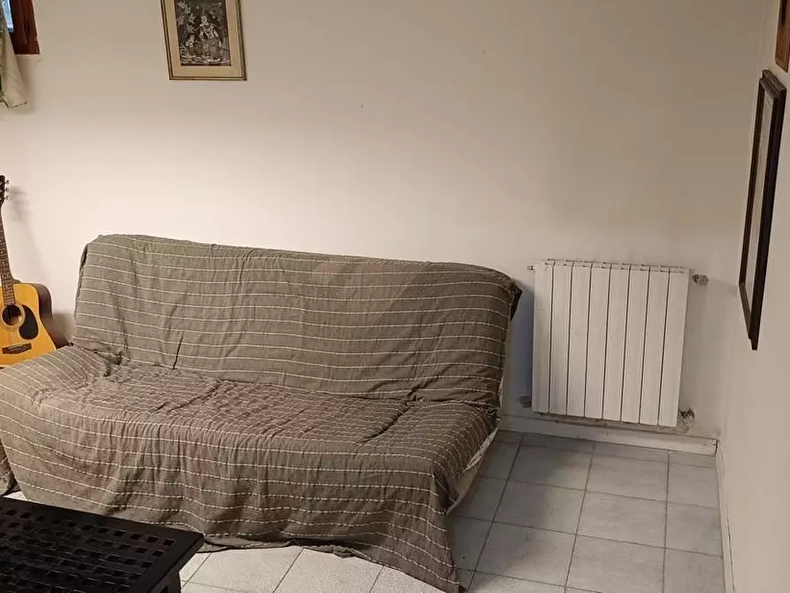 Immagine 16 di Villetta a schiera in vendita  a Ortonovo