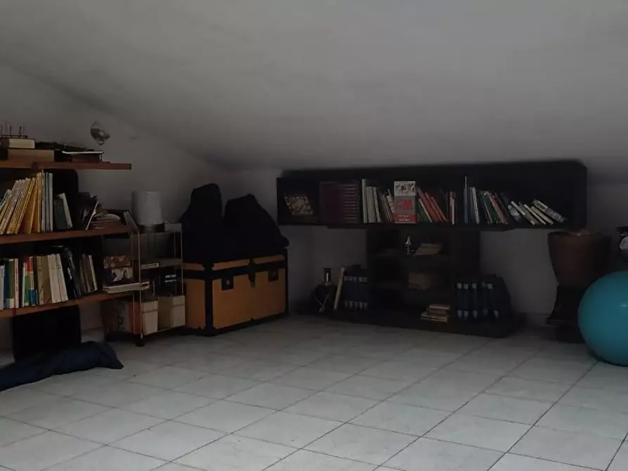 Immagine 30 di Villetta a schiera in vendita  a Ortonovo