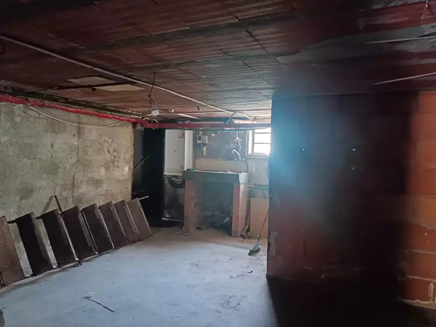 Immagine 17 di Appartamento in vendita  a Borgo A Mozzano