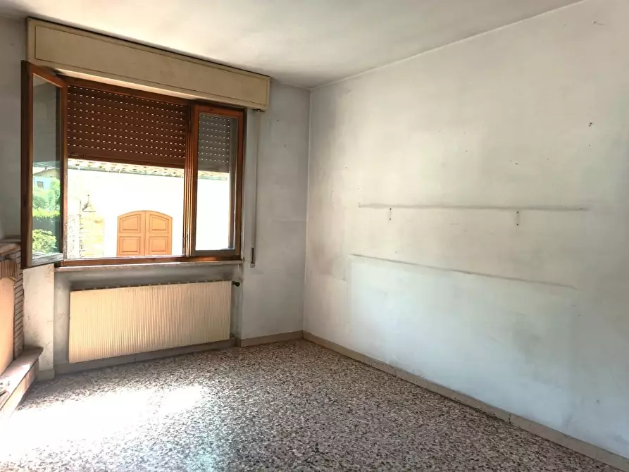 Immagine 2 di Appartamento in vendita  a Borgo A Mozzano