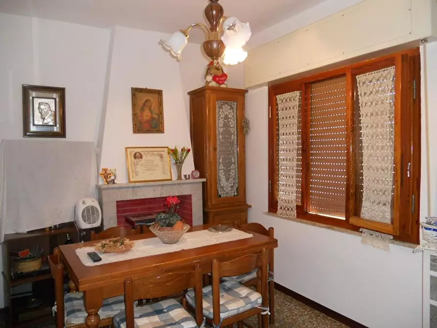 Immagine 12 di Casa colonica in vendita  a Coreglia Antelminelli