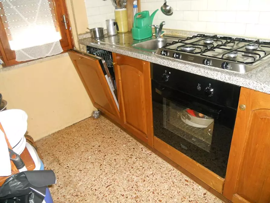 Immagine 7 di Casa colonica in vendita  a Coreglia Antelminelli