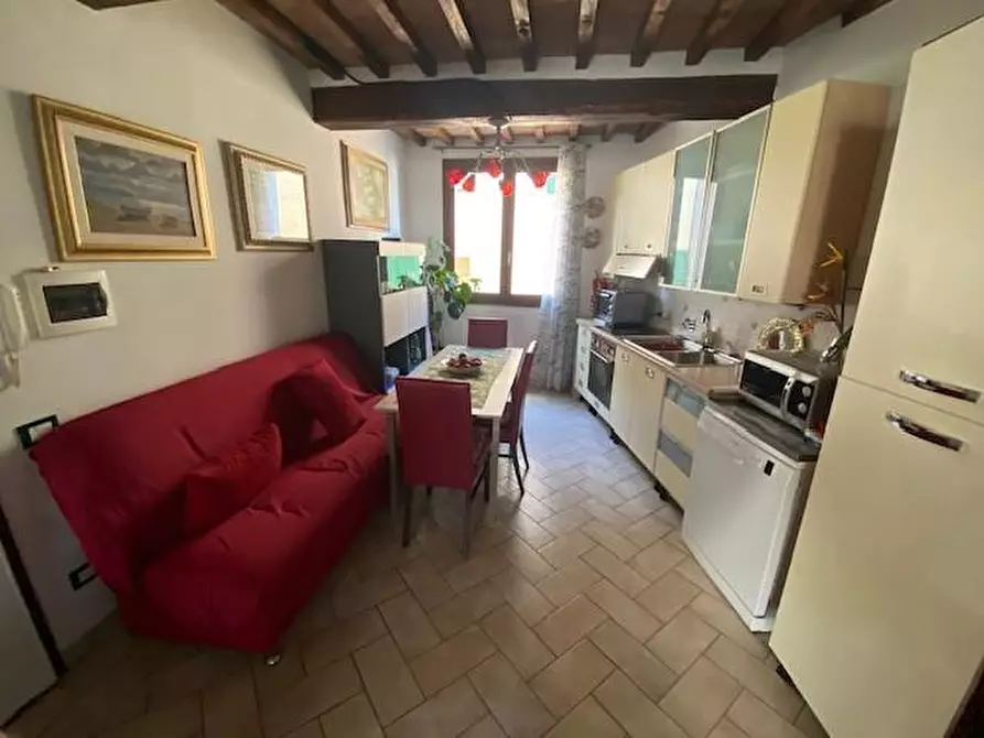 Immagine 2 di Appartamento in affitto  a Ponsacco