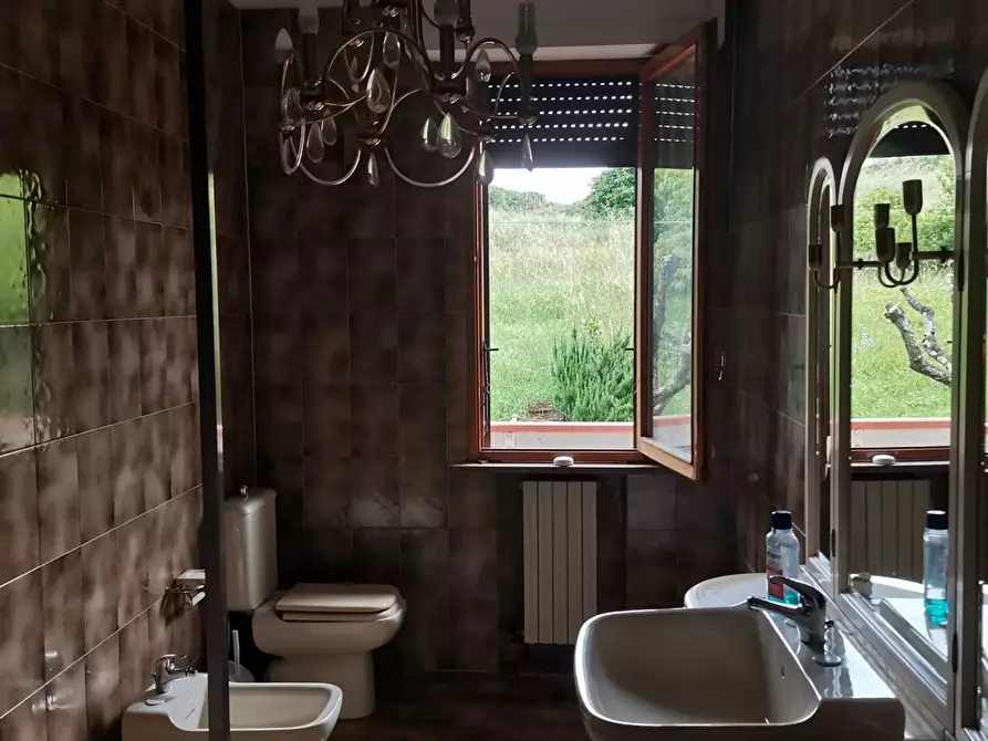 Immagine 8 di Appartamento in vendita  a Monteriggioni