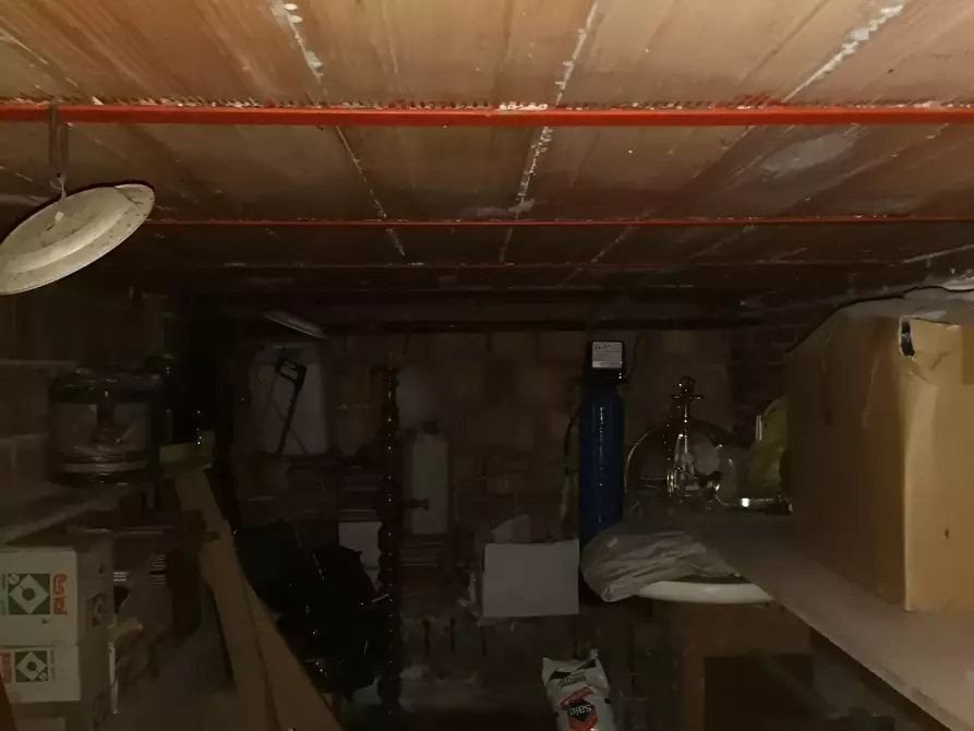 Immagine 31 di Appartamento in vendita  a Monteriggioni