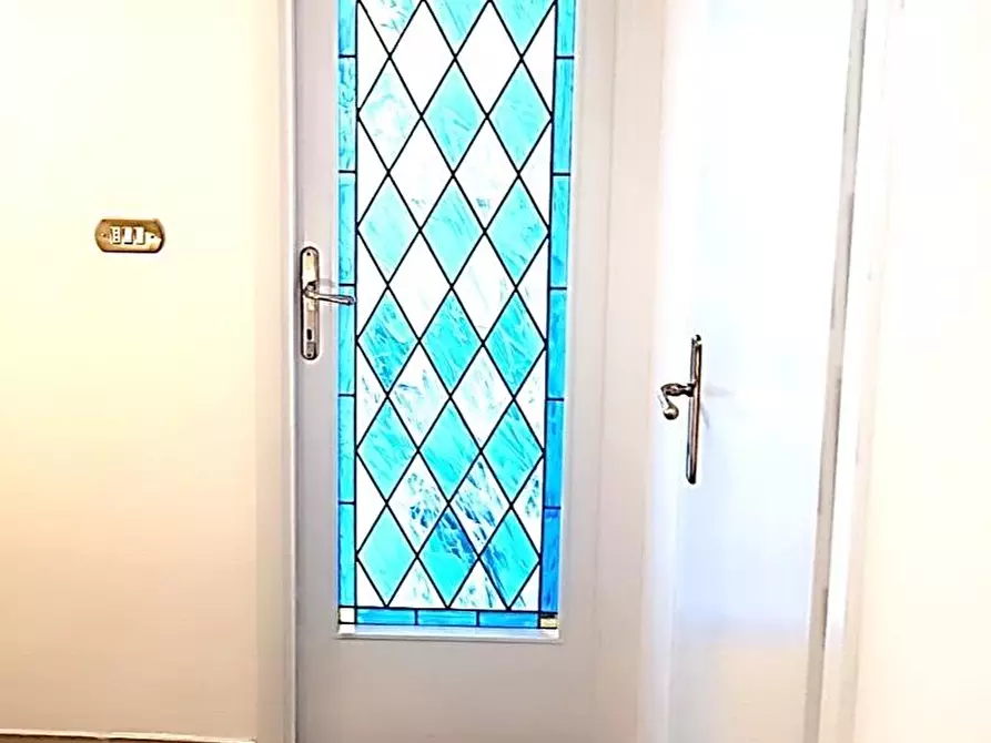 Immagine 24 di Casa bifamiliare in vendita  a Viareggio