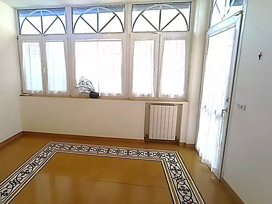 Immagine 29 di Casa bifamiliare in vendita  a Viareggio