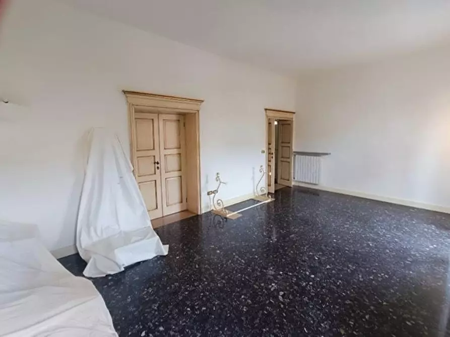 Immagine 27 di Casa bifamiliare in vendita  a Viareggio