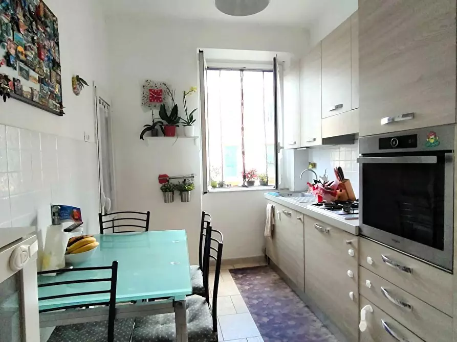 Immagine 8 di Appartamento in vendita  a Massa