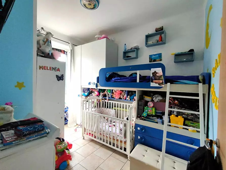 Immagine 5 di Appartamento in vendita  a Massa