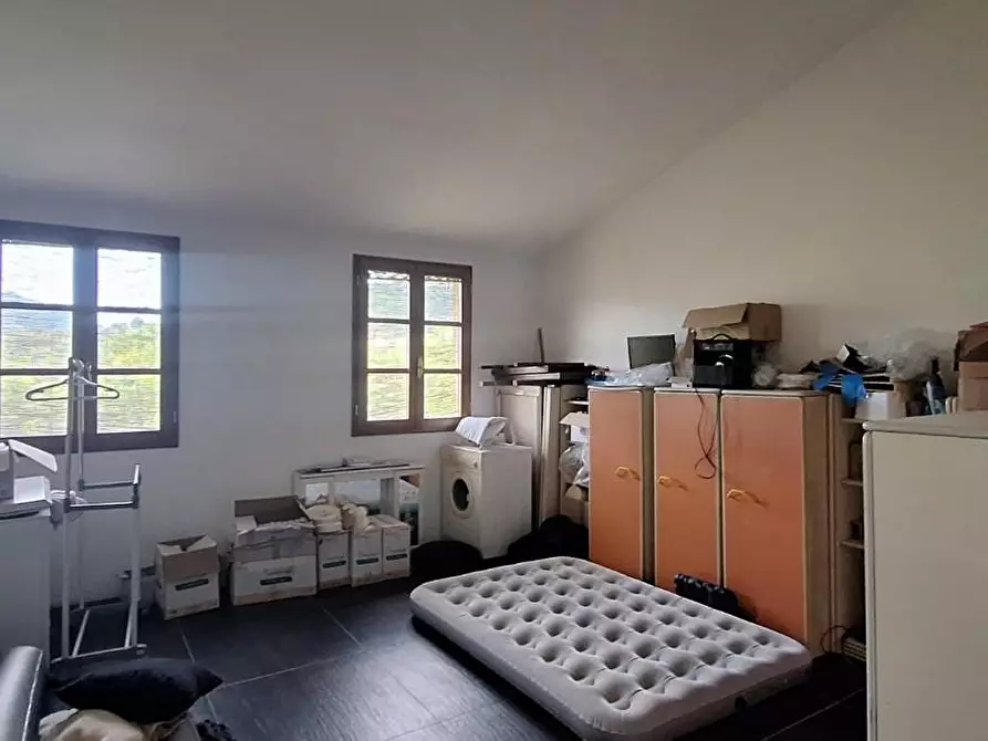 Immagine 5 di Azienda agricola in vendita  a Borgo A Mozzano