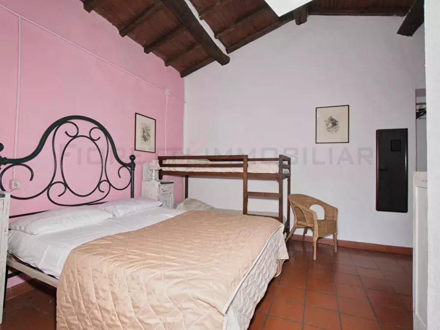 Immagine 45 di Casa colonica in vendita  a Castelnuovo Val Di Cecina
