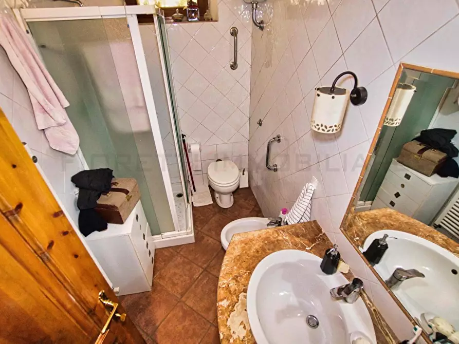 Immagine 53 di Casa colonica in vendita  a Castelnuovo Val Di Cecina