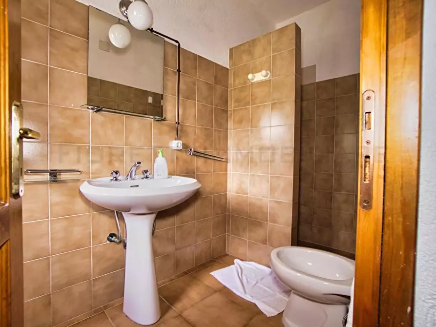 Immagine 38 di Casa colonica in vendita  a Castelnuovo Val Di Cecina