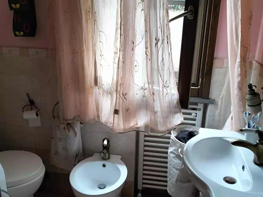 Immagine 12 di Villetta a schiera in vendita  a Rosignano Marittimo