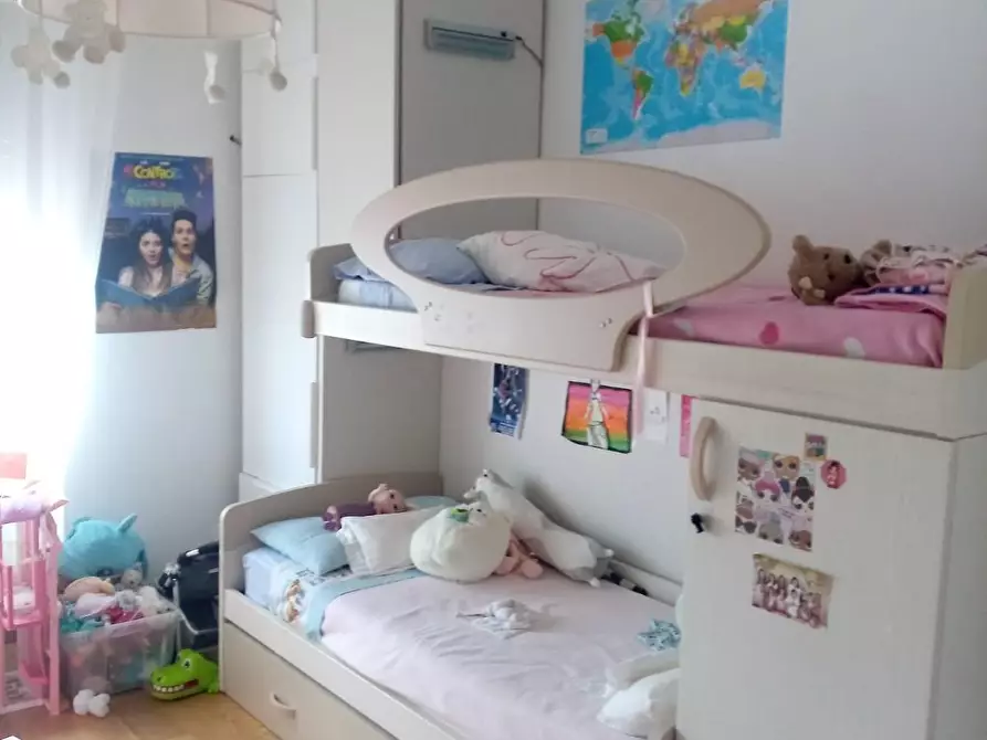 Immagine 15 di Appartamento in vendita  a Carrara