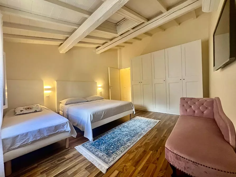 Immagine 15 di Terratetto in vendita  a Pisa