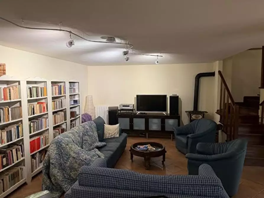 Immagine 17 di Casa bifamiliare in vendita  a Calci