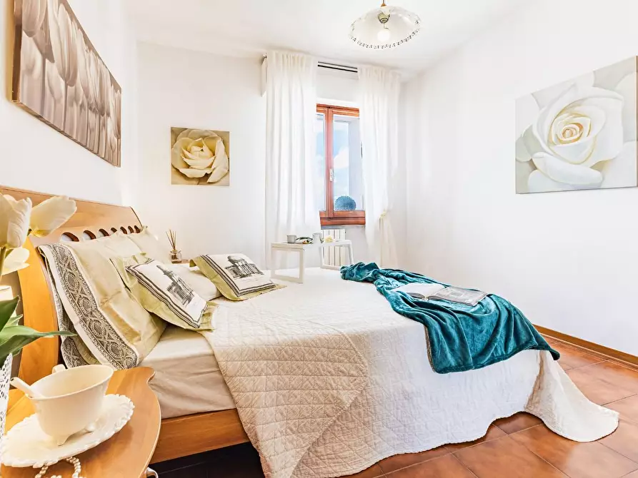 Immagine 21 di Appartamento in vendita  a Cascina