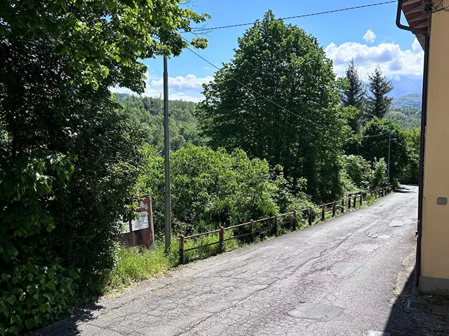 Immagine 4 di Casa semindipendente in vendita  a Aulla