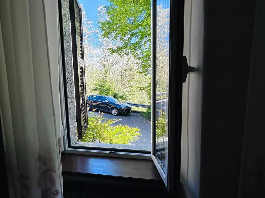 Immagine 11 di Casa semindipendente in vendita  a Aulla