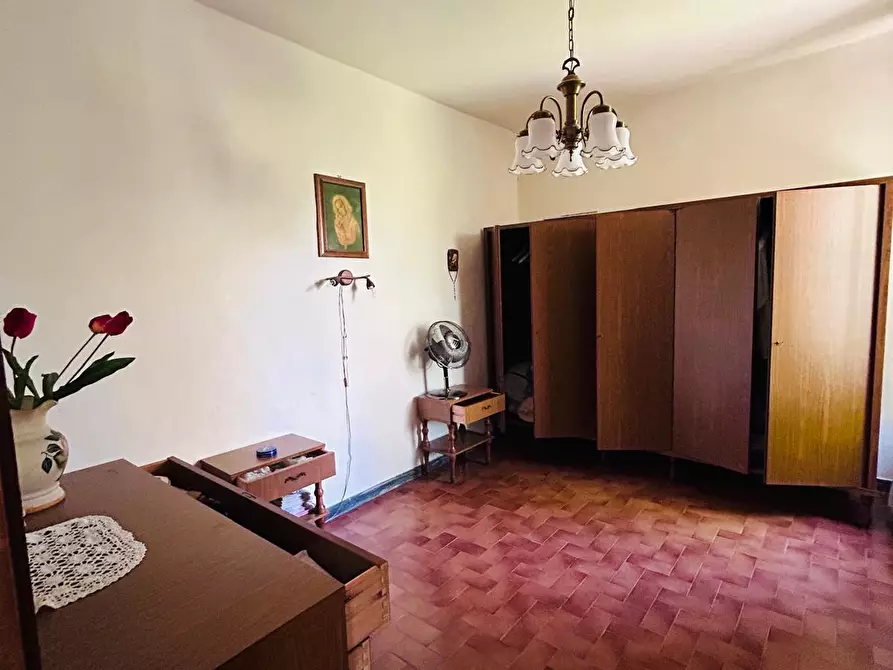 Immagine 10 di Casa semindipendente in vendita  a Aulla