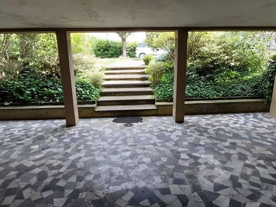 Immagine 19 di Villa in vendita  a Empoli