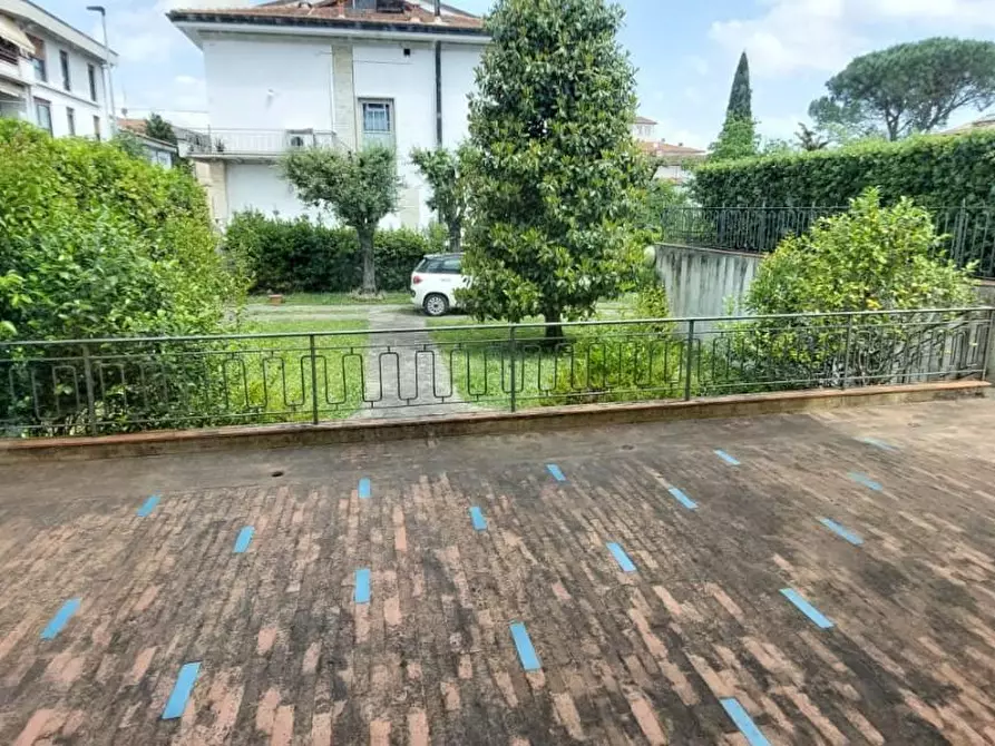 Immagine 21 di Villa in vendita  a Empoli