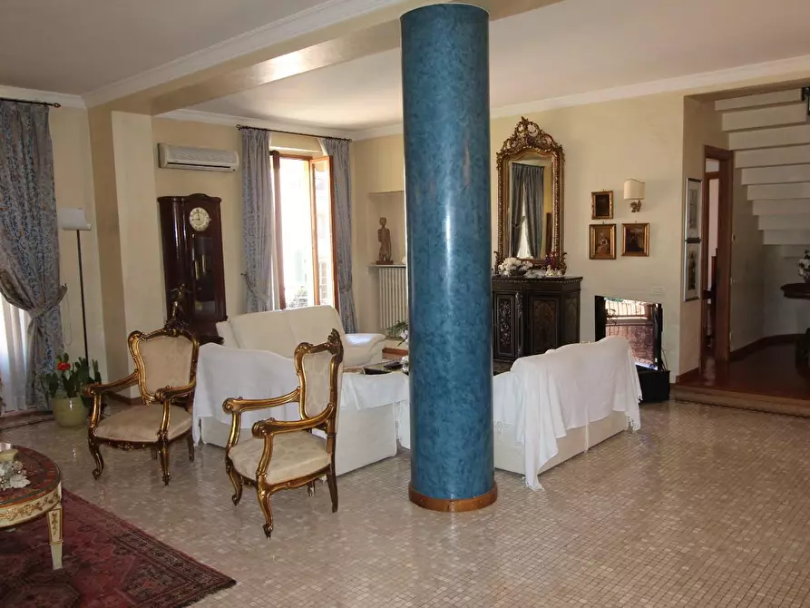 Immagine 3 di Mansarda in vendita  a La Spezia