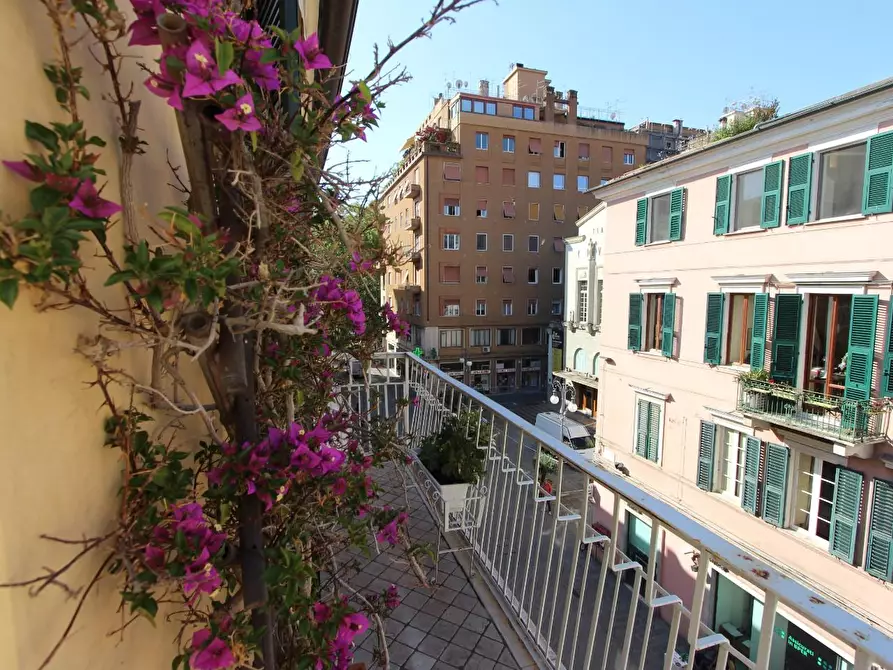 Immagine 39 di Mansarda in vendita  a La Spezia