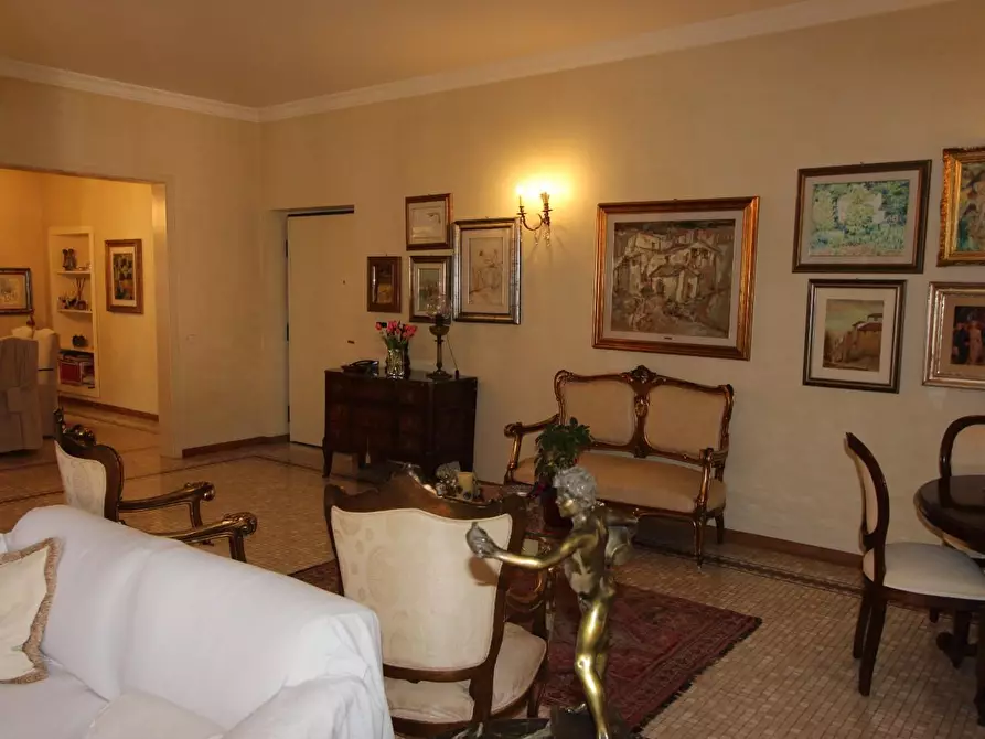 Immagine 5 di Mansarda in vendita  a La Spezia