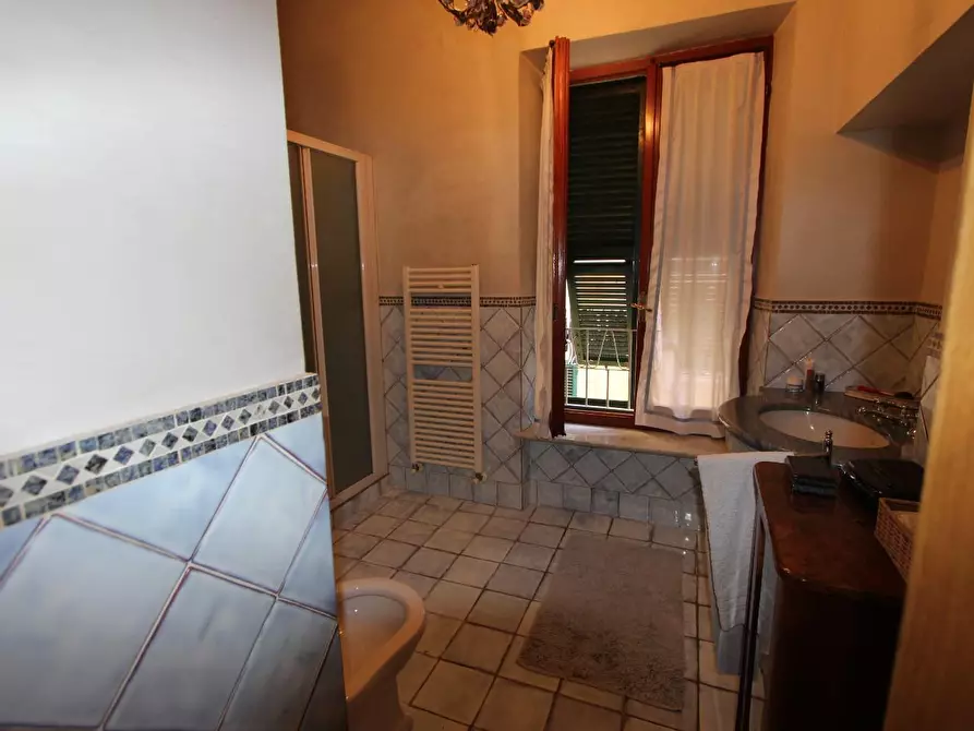 Immagine 23 di Mansarda in vendita  a La Spezia