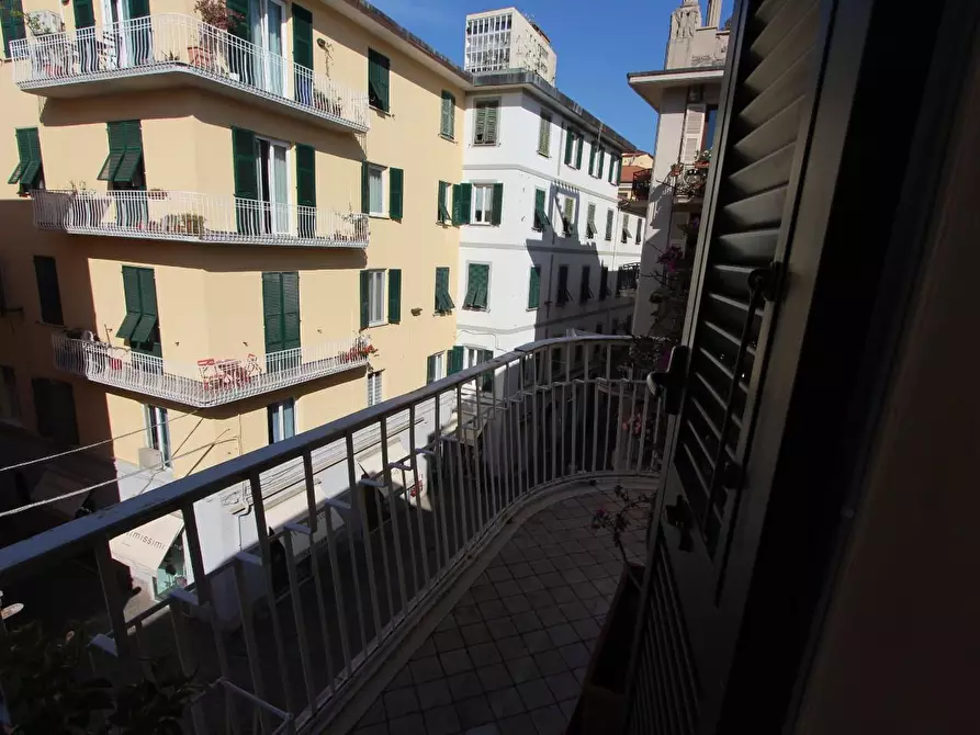 Immagine 37 di Mansarda in vendita  a La Spezia