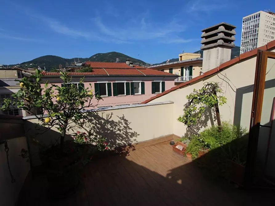 Immagine 46 di Mansarda in vendita  a La Spezia