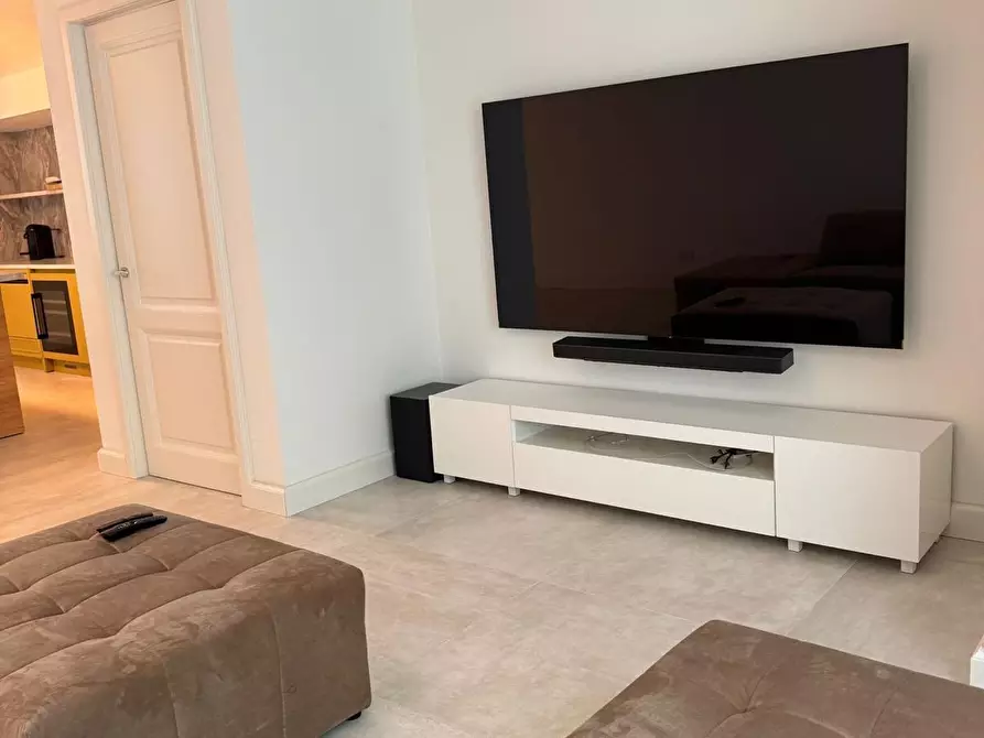 Immagine 25 di Villa in affitto  a Forte Dei Marmi