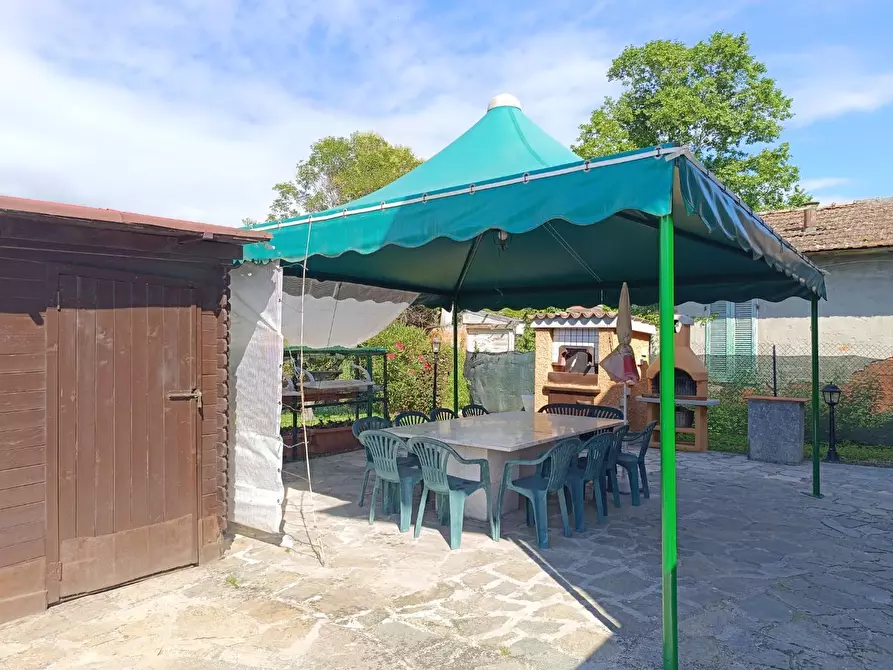 Immagine 3 di Casa semindipendente in vendita  a Massa