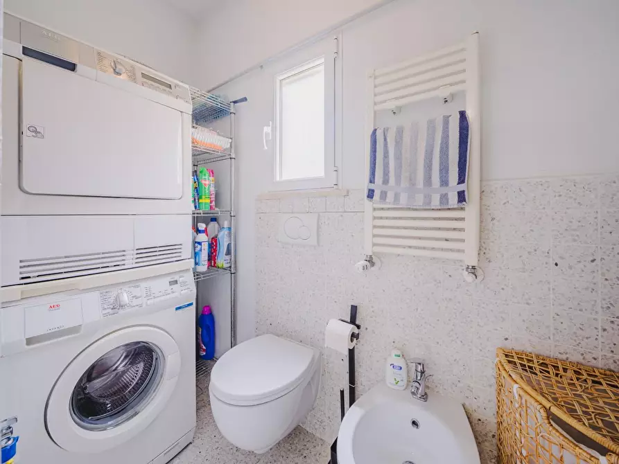 Immagine 20 di Appartamento in vendita  a Pisa