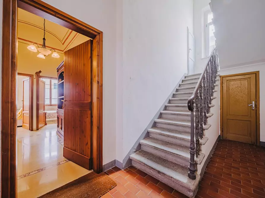 Immagine 21 di Appartamento in vendita  a Pisa