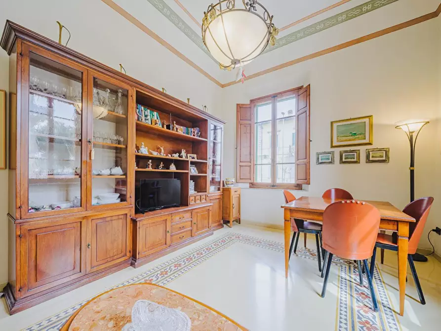 Immagine 4 di Appartamento in vendita  a Pisa