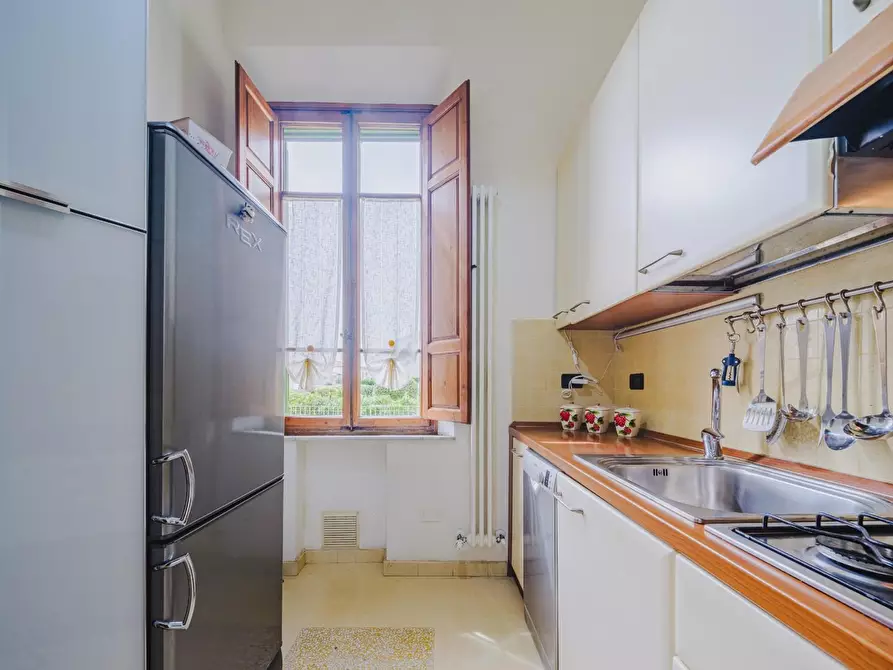 Immagine 6 di Appartamento in vendita  a Pisa