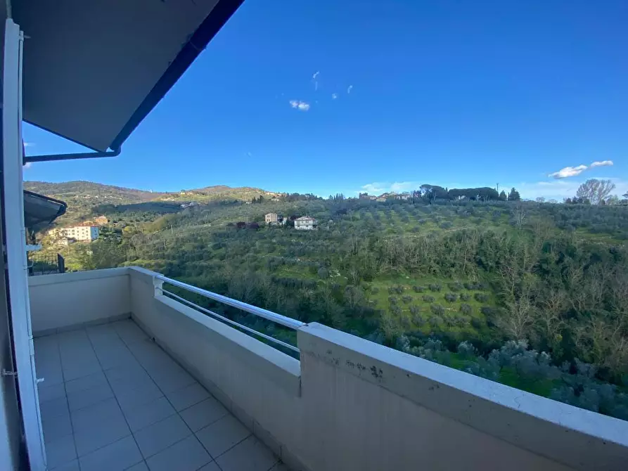 Immagine 6 di Appartamento in vendita  a Vinci