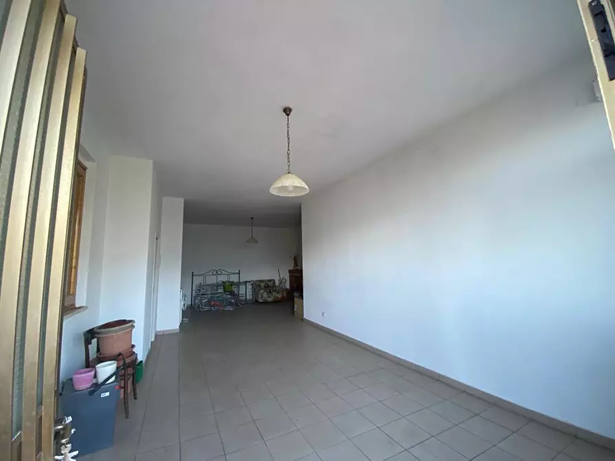 Immagine 35 di Appartamento in vendita  a Vinci